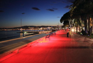 La Croisette de nuit, Cannes, France